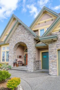 Brick and stone feature
